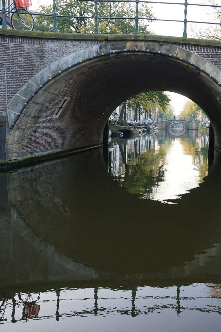 Amsterdam Early Morning Canal Cruise - 7 bridges